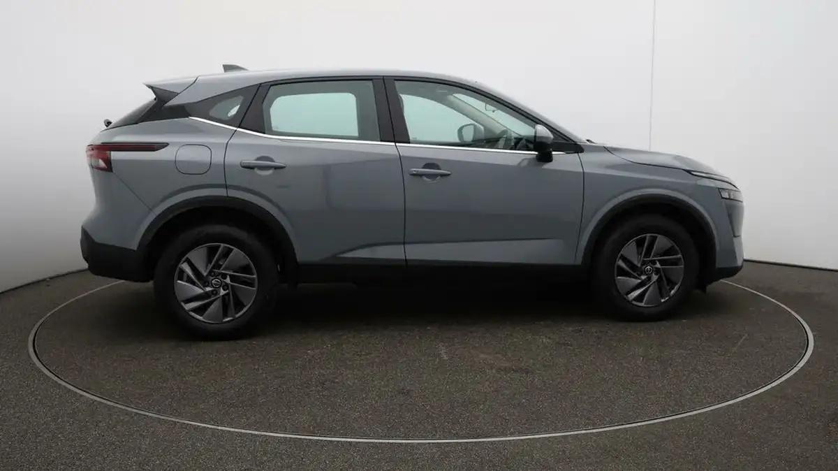 2022-nissan-qashqai-13-dig-t-acenta-premium-140ps-big-42