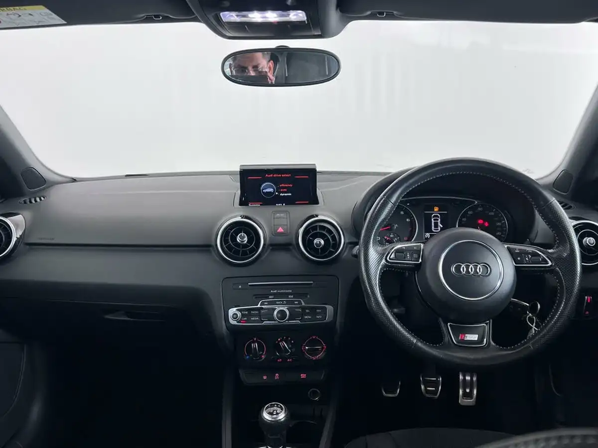 2017-audi-a1-14-tfsi-s-line-125ps-sportback-5d-big-16