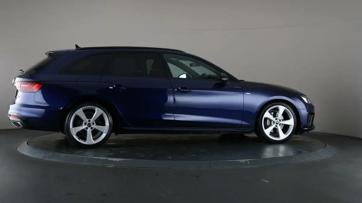 2021-audi-a4-avant-20-40-tfsi-black-edition-204ps-big-55