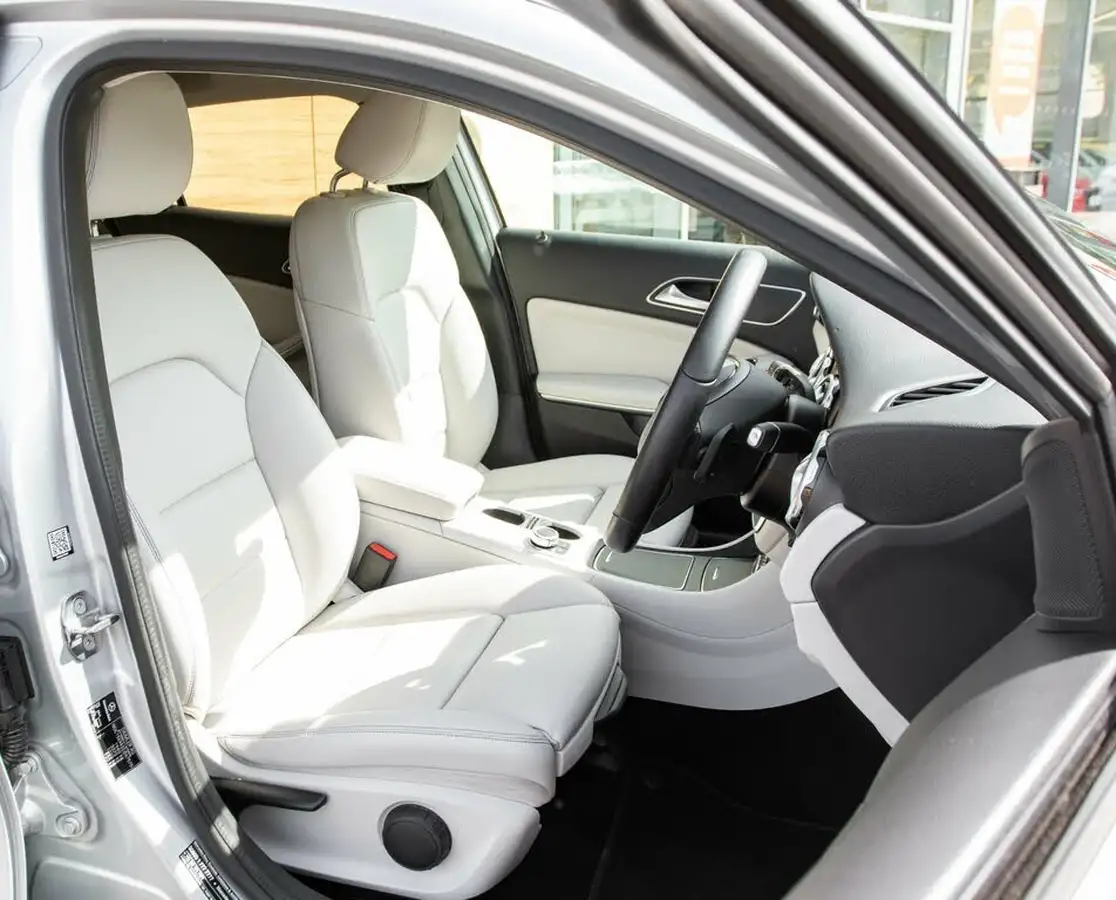 2018-mercedes-benz-gla-class-16-gla-200-se-156ps-executive-7g-dct-big-27