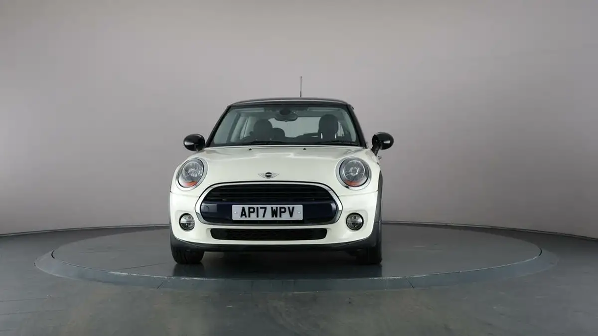 2017-mini-cooper-15-cooper-ss-hatchback-3d-big-42