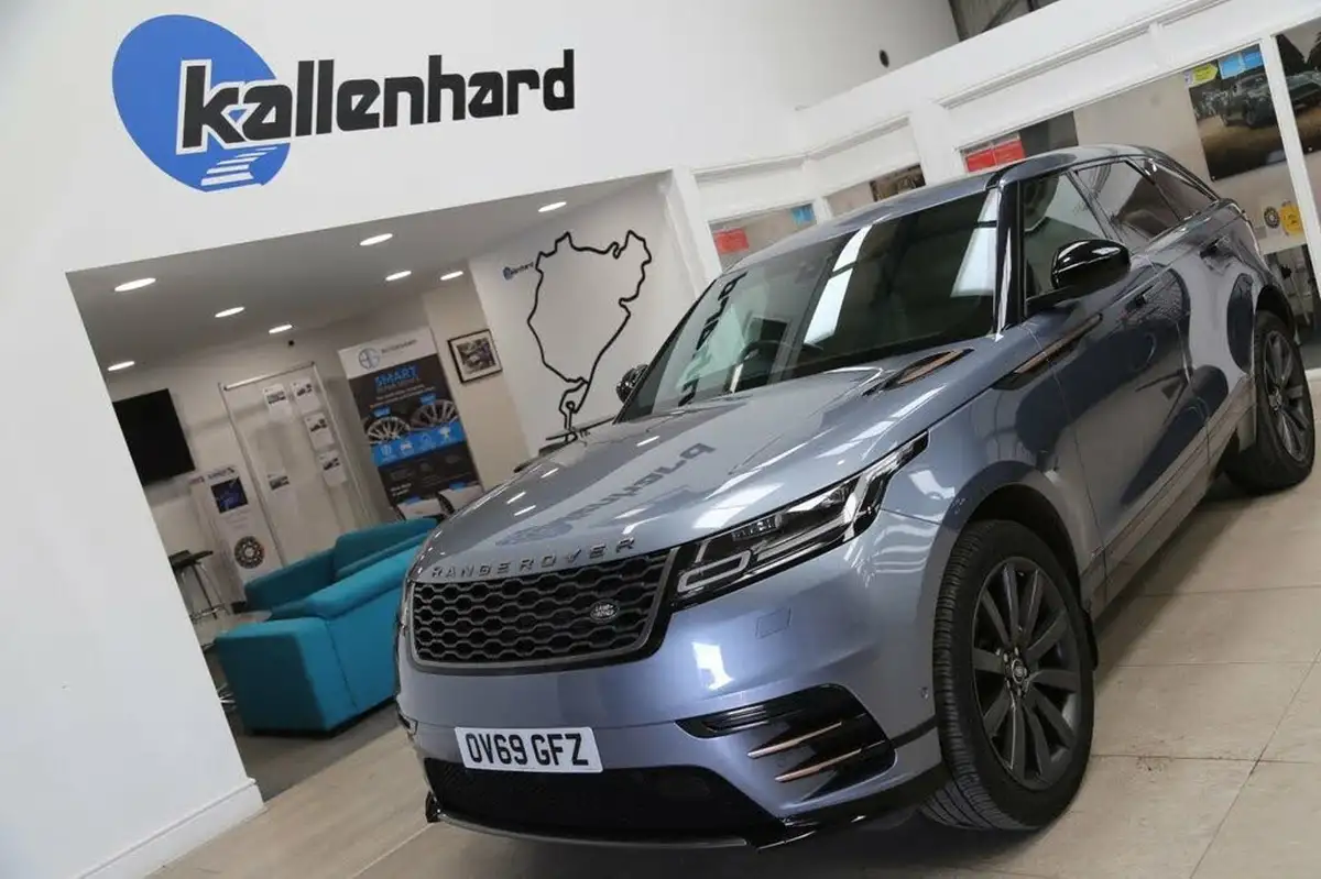 2019-land-rover-range-rover-velar-20-d240-r-dynamic-hse-big-59