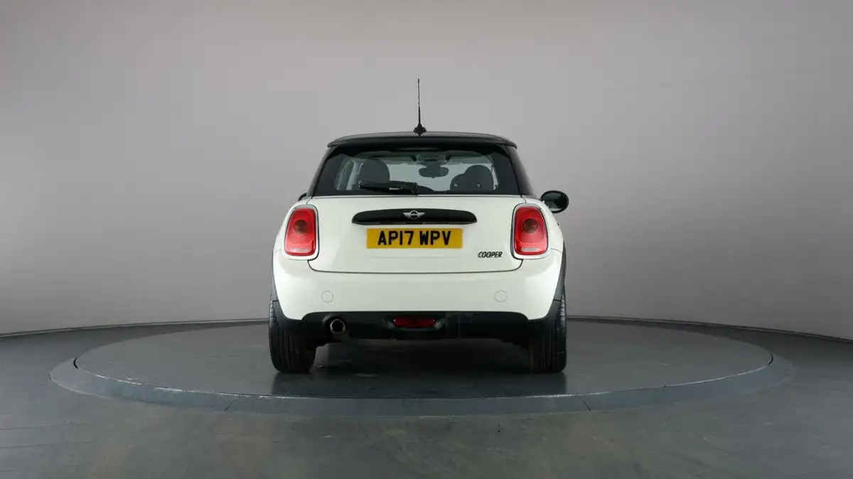2017-mini-cooper-15-cooper-ss-hatchback-3d-big-66