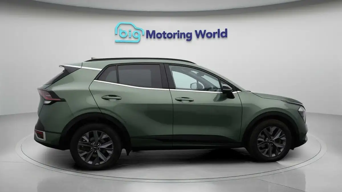 2022-kia-sportage-16-t-gdi-gt-line-226bhp-hev-1598cc-auto-big-8