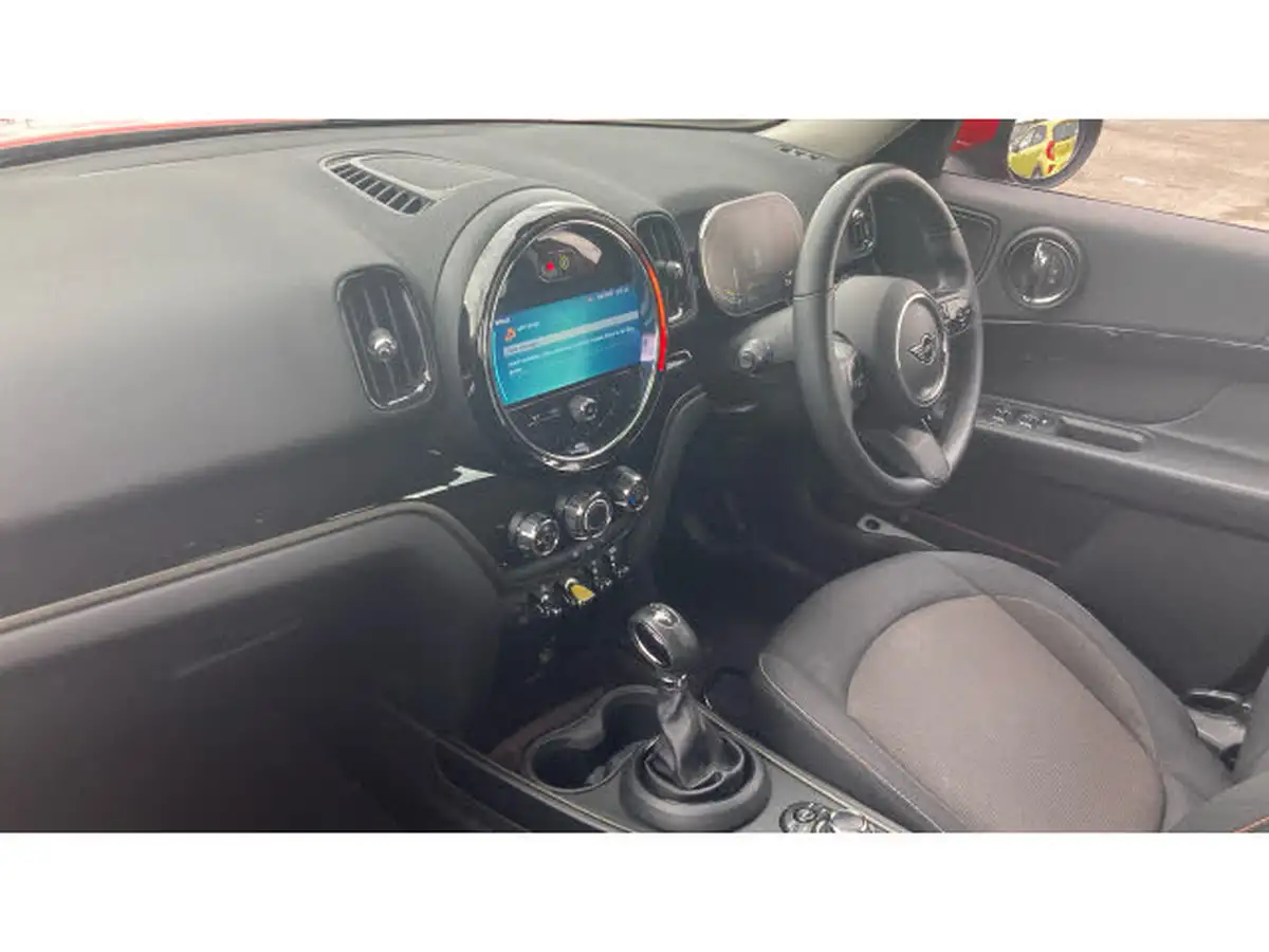 2021-mini-countryman-15-cooper-s-e-phev-classic-comfort-big-8