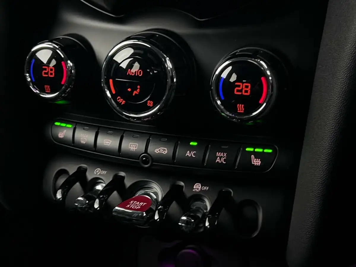2019-mini-cooper-20-cooper-s-sport-189bhp-hatchback-3d-auto-big-24