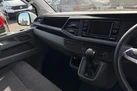 2024-volkswagen-transporter-small-14