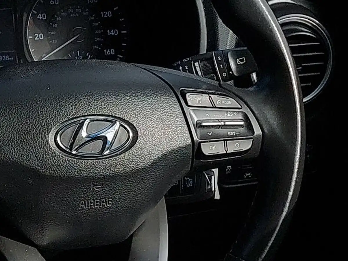 2020-hyundai-kona-10-t-gdi-se-big-12
