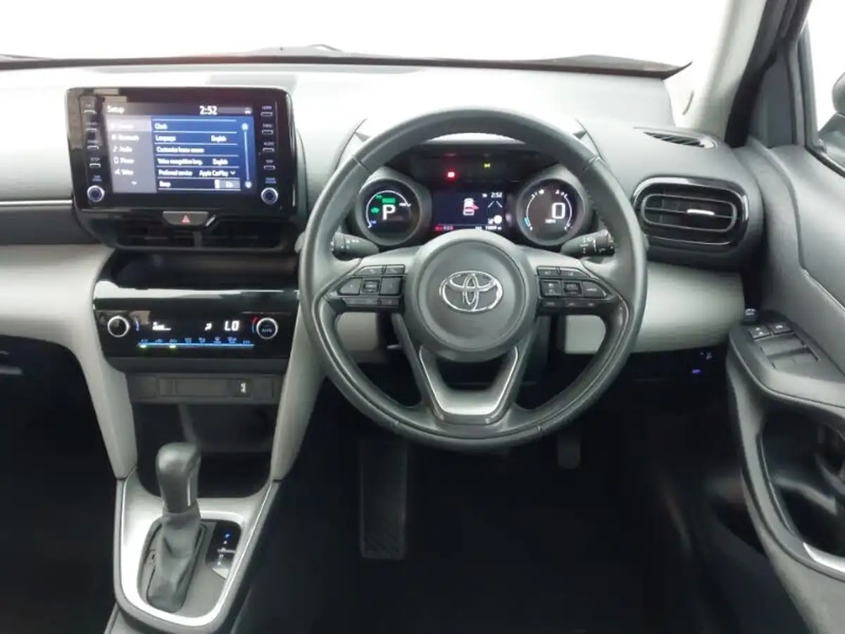 2022-toyota-yaris-cross-15-vvt-i-icon-big-6