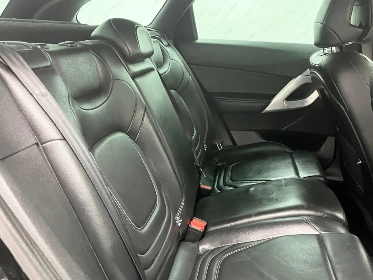 2013-citroen-ds5-20td-dsport-big-21