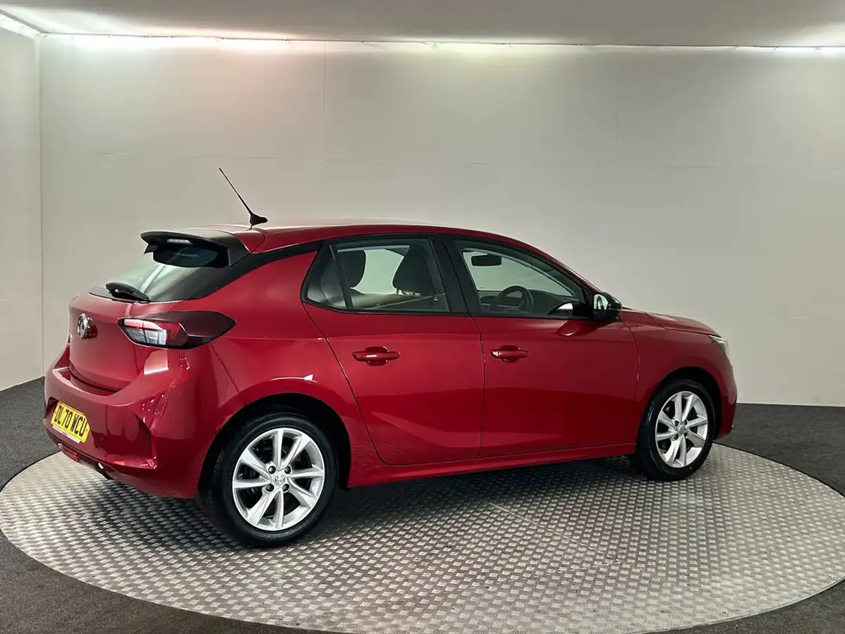2020-vauxhall-corsa-12i-se-nav-big-3