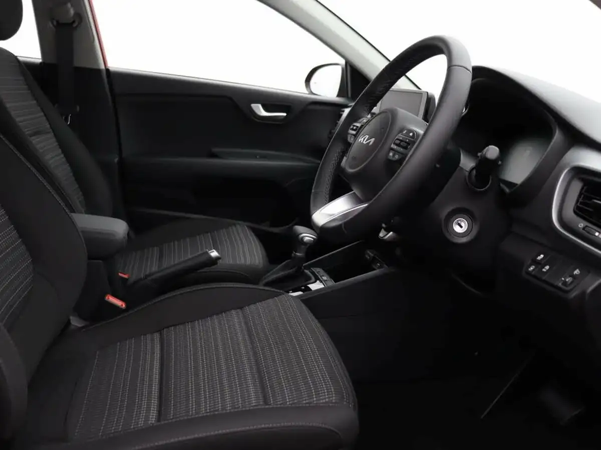 2025-kia-stonic-10-t-gdi-2-dct-big-20