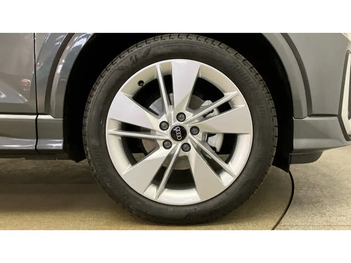 2024-audi-q2-15-35-tfsi-s-line-big-4