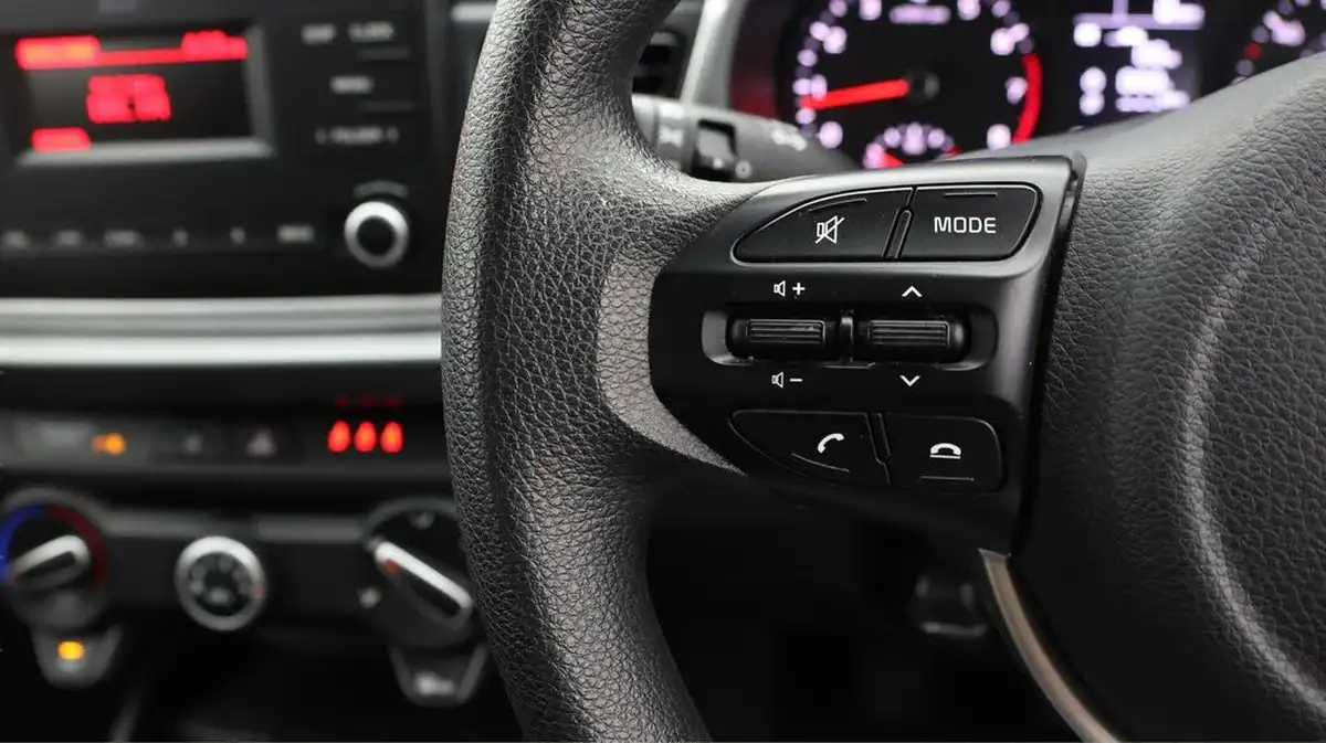 2022-kia-rio-12-dpi-1-big-34