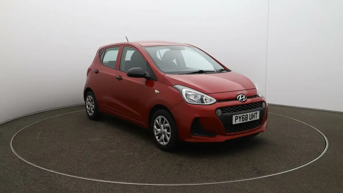 2019-hyundai-i10-10-s-big-39