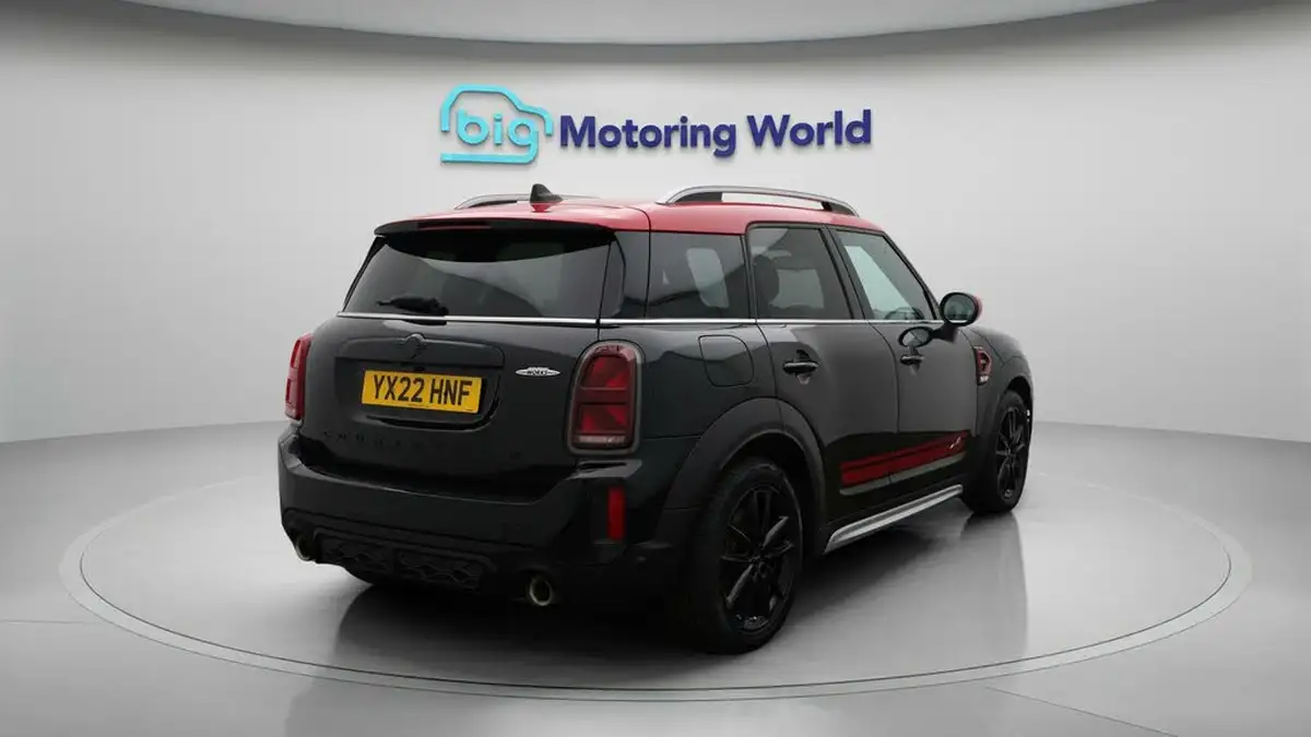 2022-mini-countryman-20-john-cooper-works-big-7