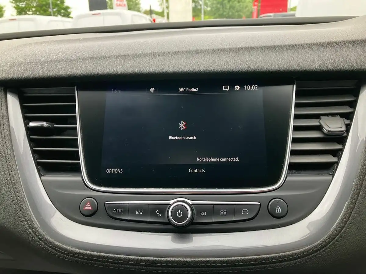 2018-vauxhall-grandland-x-15td-sport-nav-big-36