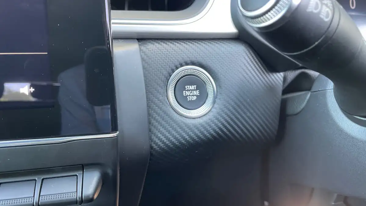 2021-renault-captur-13-tce-rs-line-edc-auto-big-23