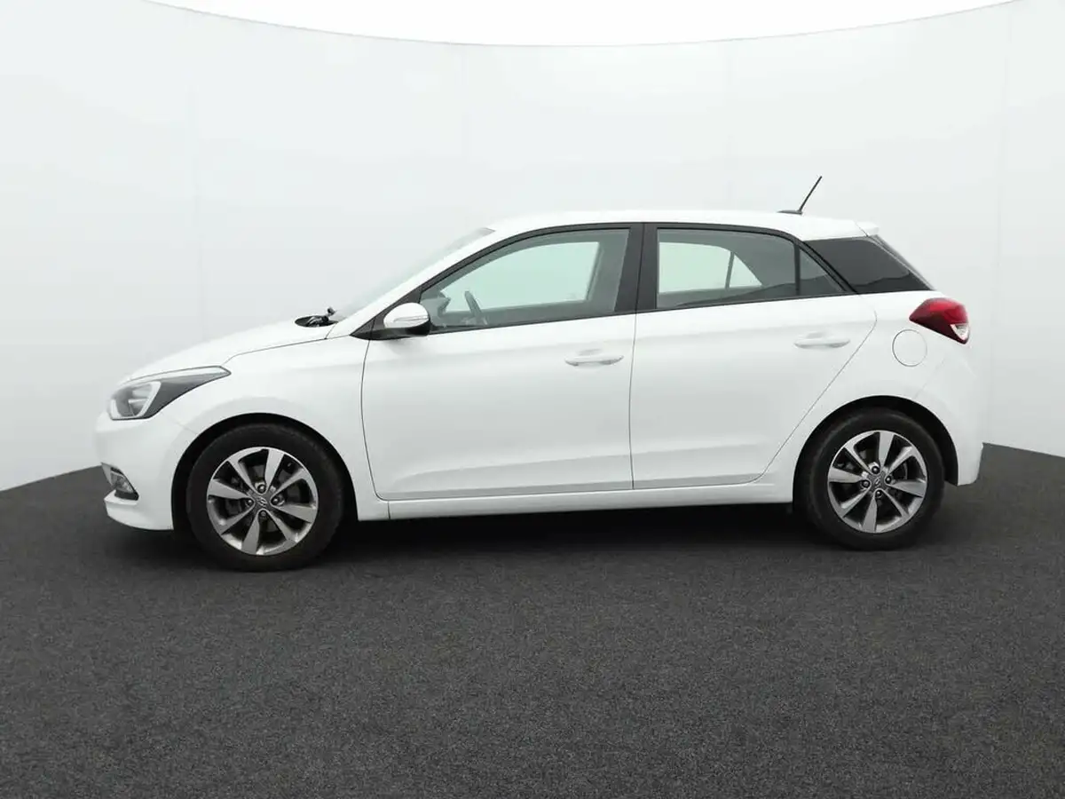 2017-hyundai-i20-10-t-gdi-turbo-edition-big-4
