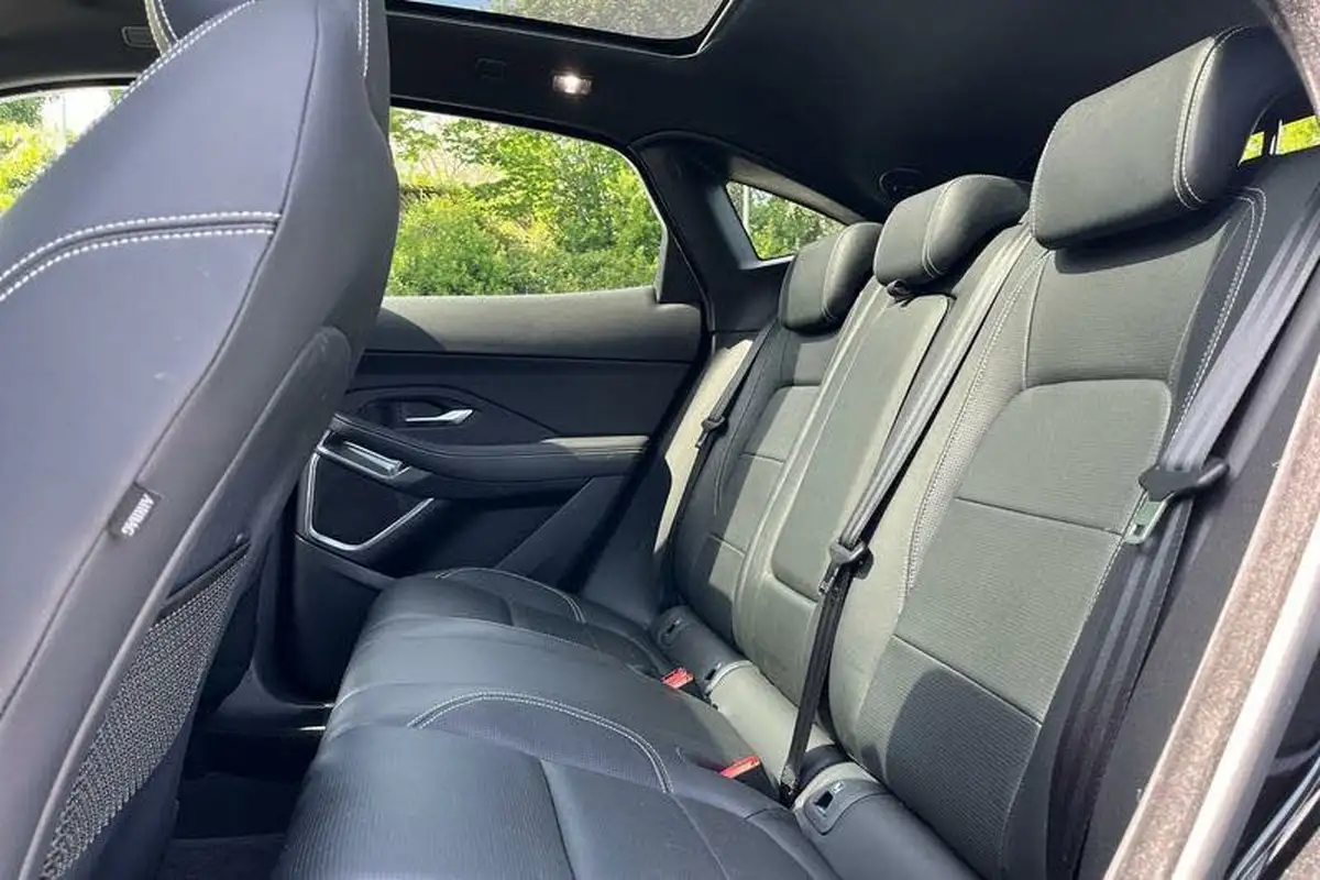2019-jaguar-e-pace-20-i4-r-dynamic-hse-249ps-big-19