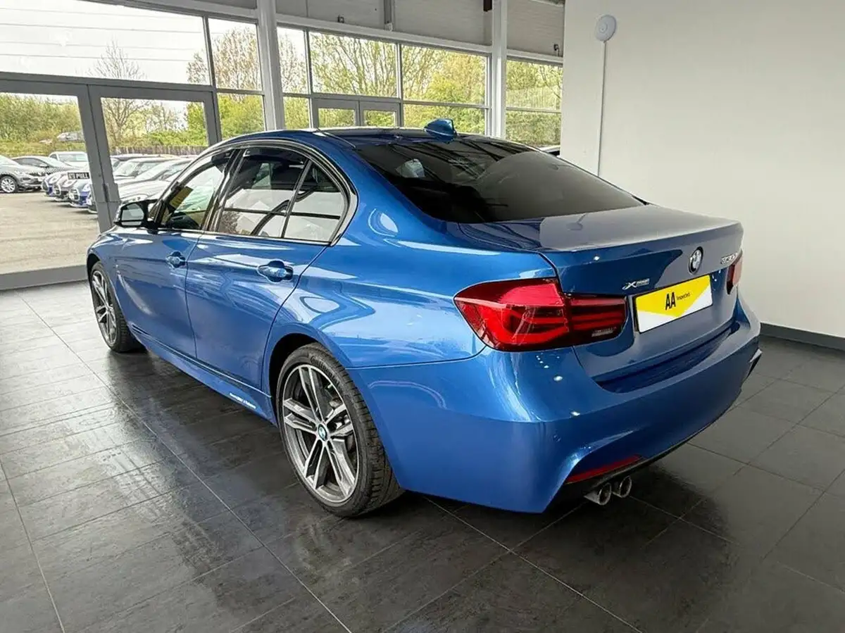 2018-bmw-3-series-30td-330d-xdrive-m-sport-shadow-edition-saloon-4d-big-8