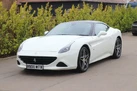 2015-ferrari-california-39-t-small-4
