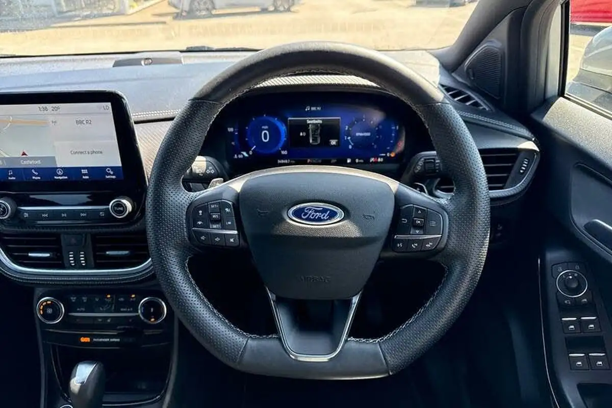 2021-ford-puma-suv-10-st-line-vignale-155ps-hybrid-mhev-auto-big-11