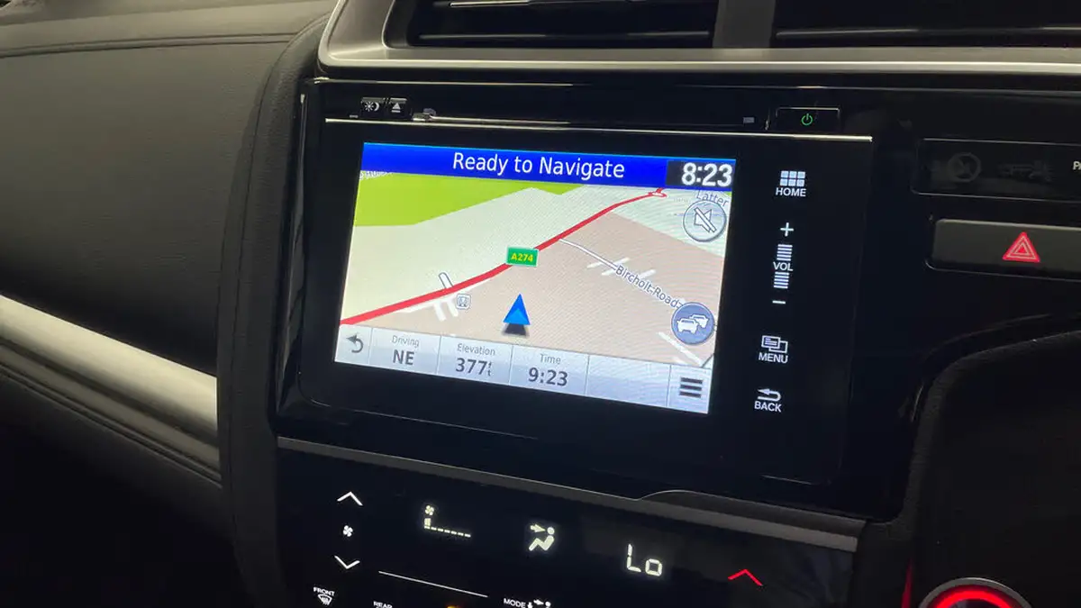 2019-honda-jazz-13-i-vtec-ex-navi-cvt-big-25