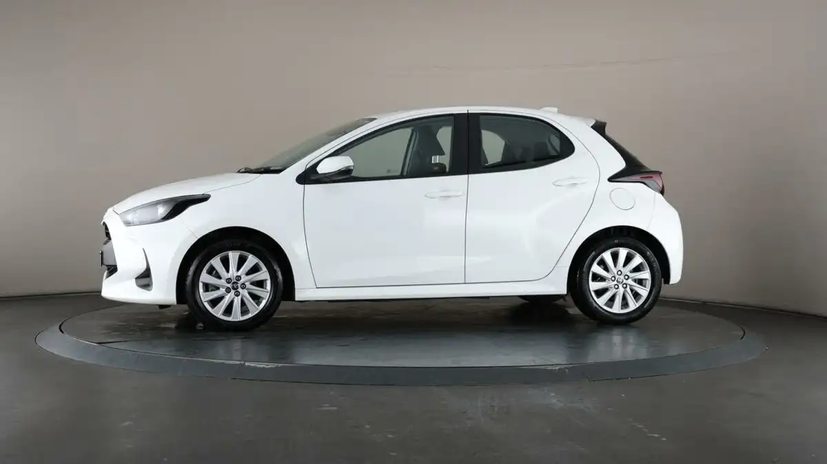 2022-toyota-yaris-15-vvt-i-icon-big-29