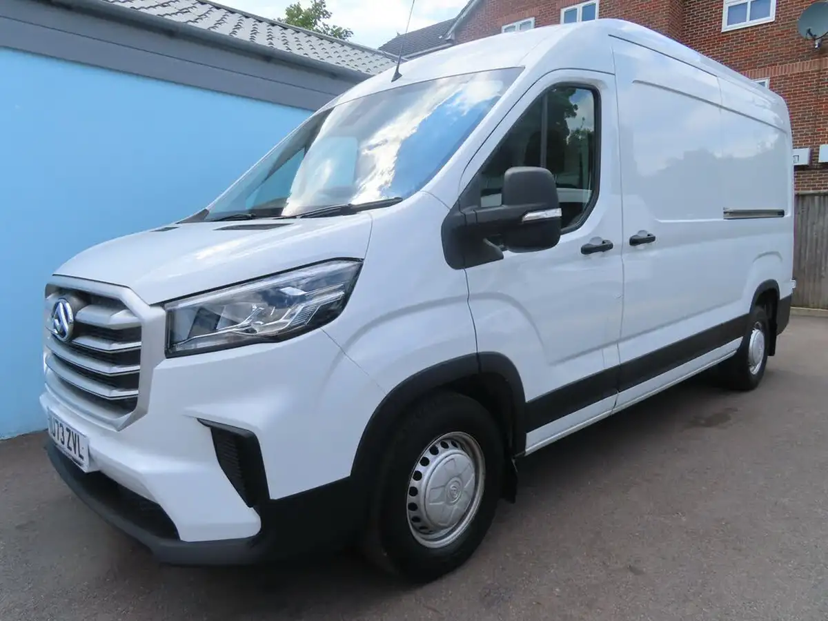 2023-maxus-deliver-9-big-6