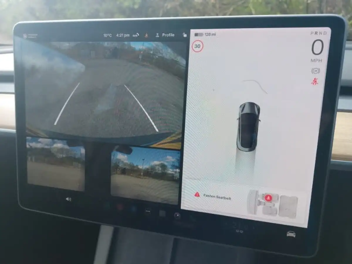 2021-tesla-model-3-e-long-range-4x4-big-10