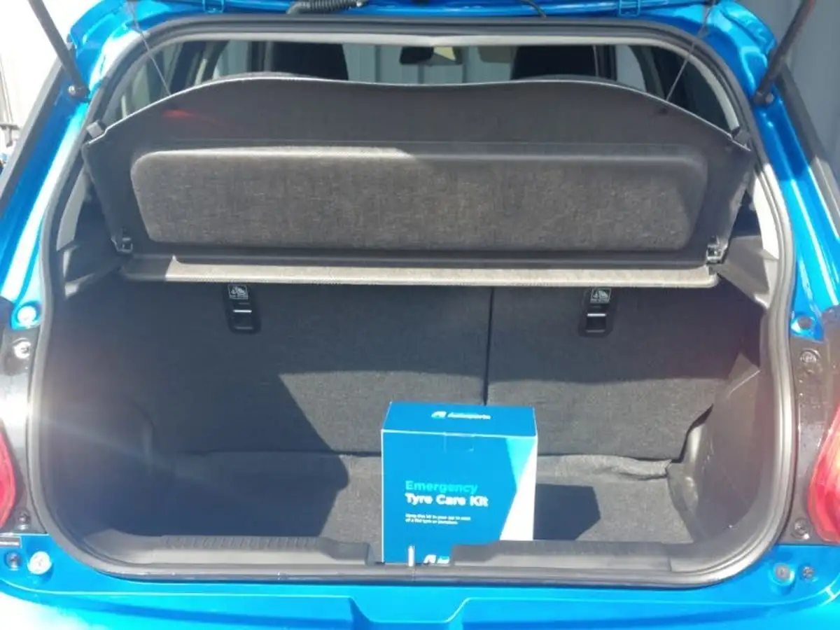 2022-suzuki-swift-12-dualjet-sz5-cvt-big-7