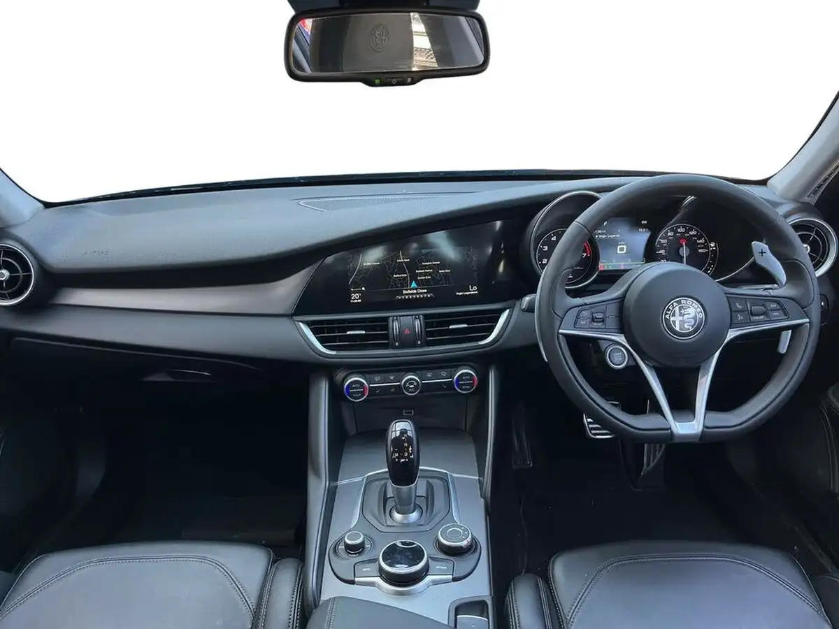 2018-alfa-romeo-giulia-20-veloce-big-6
