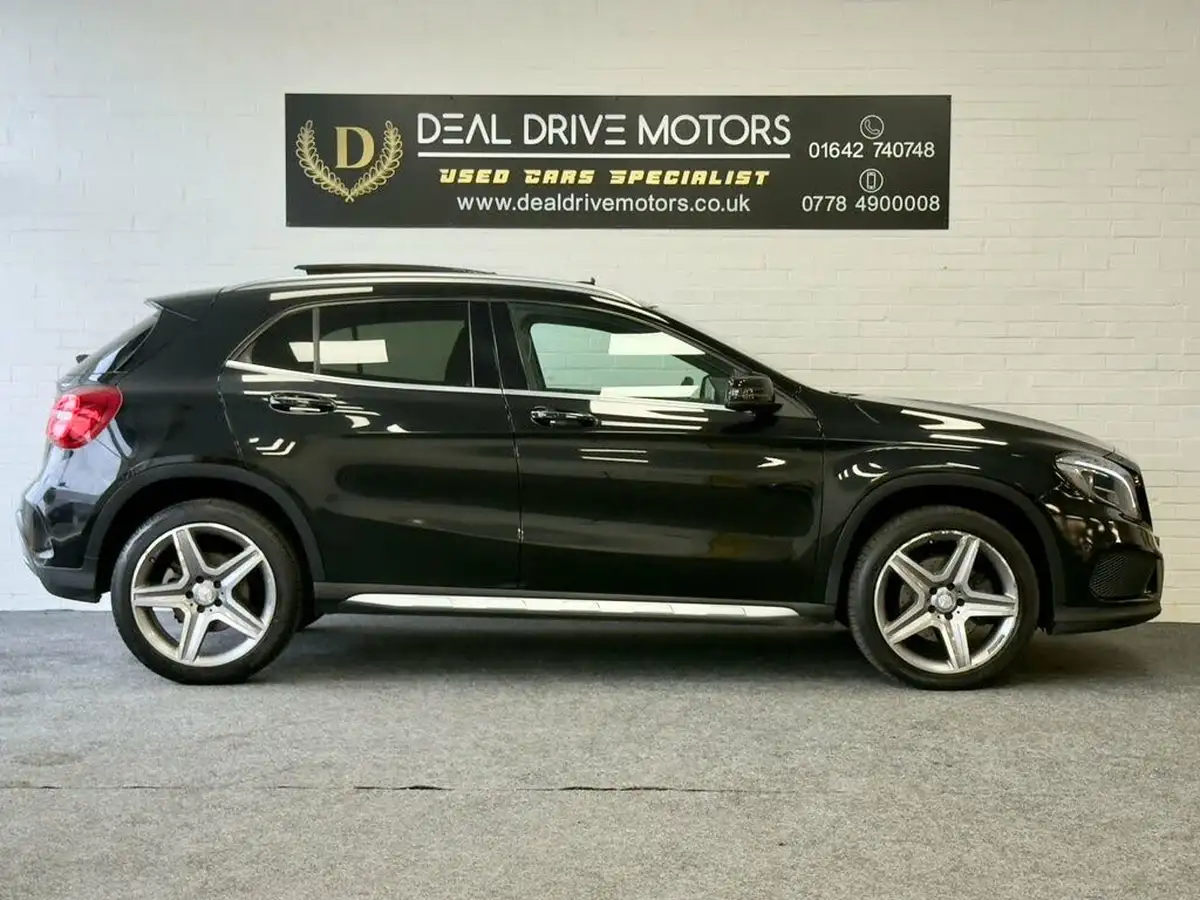 2017-mercedes-benz-gla-class-21d-gla-220d-amg-line-premium-plusss-big-9