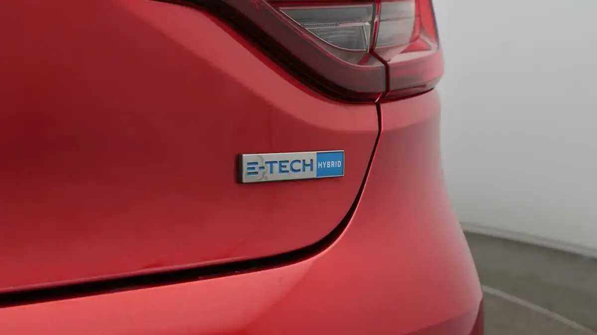 2023-renault-clio-16-evolution-big-23