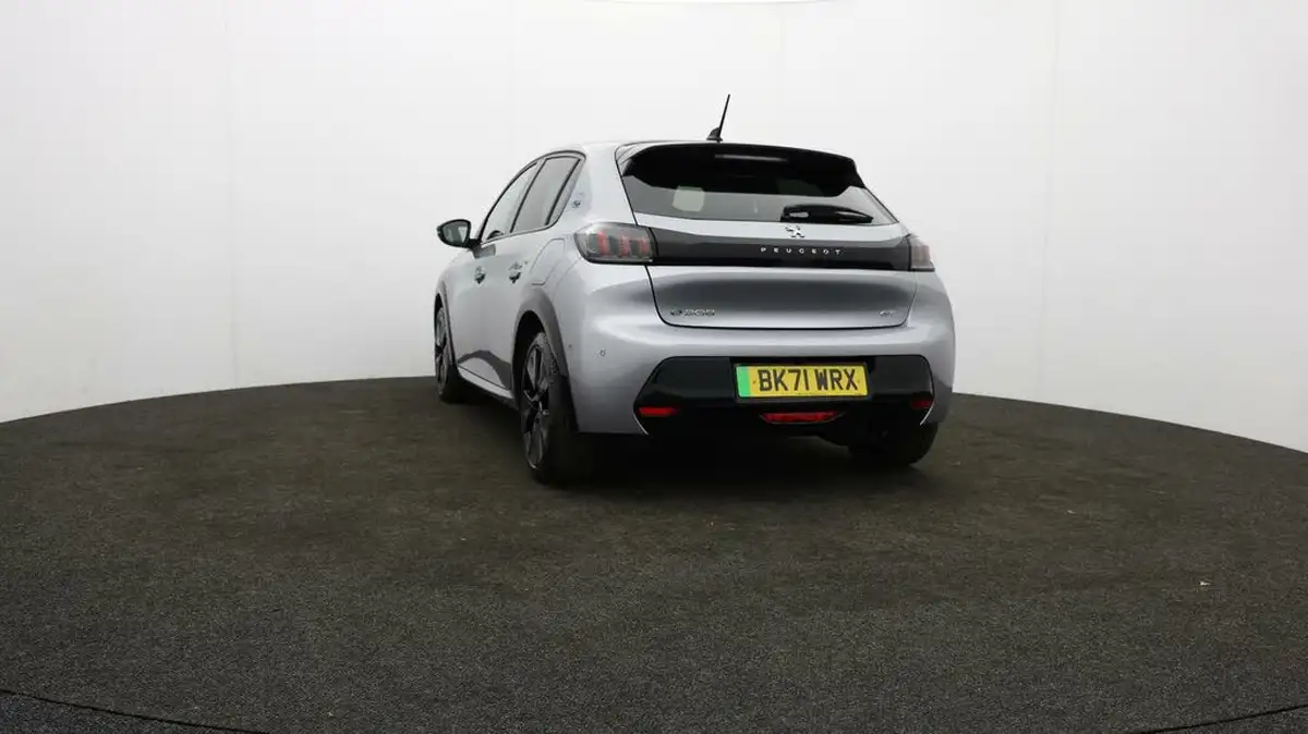 2021-peugeot-208-e-gt-50kwh-big-24