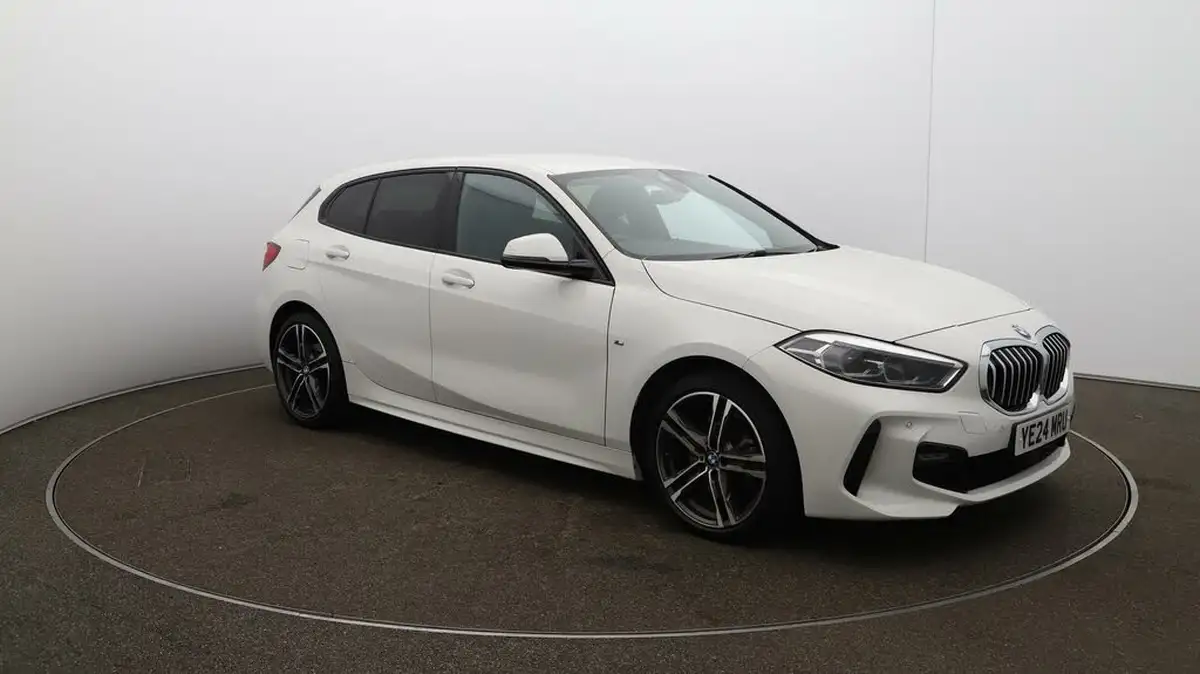 2024-bmw-1-series-15-118i-m-sport-lcp-dct-big-42