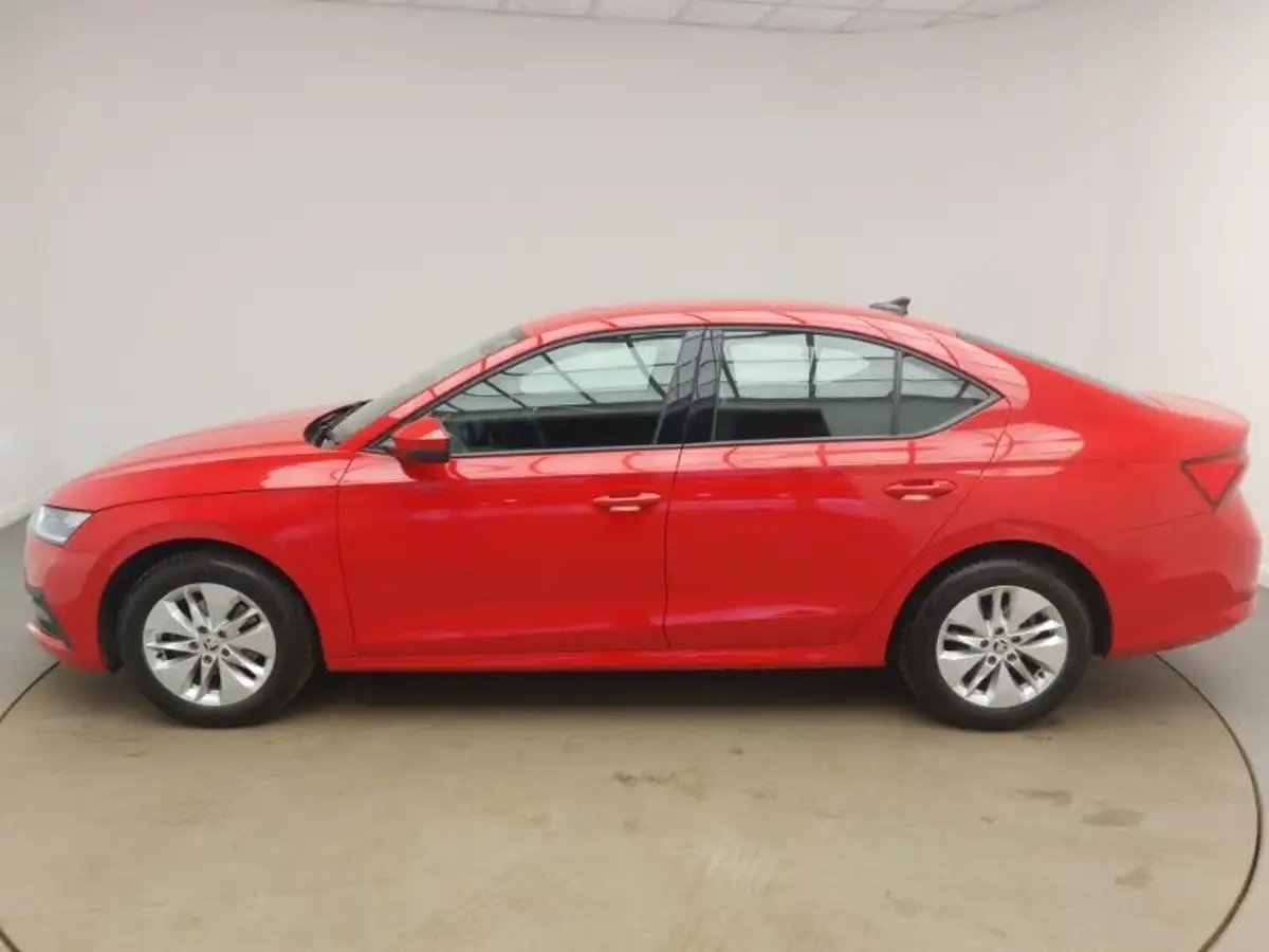 2021-skoda-octavia-10-tsi-se-technology-hatchback-big-3