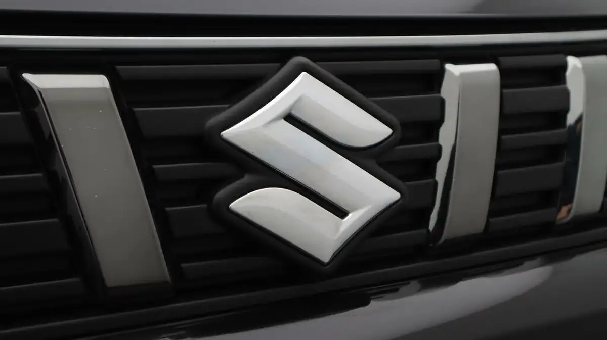 2023-suzuki-vitara-14-boosterjet-sz-t-big-22