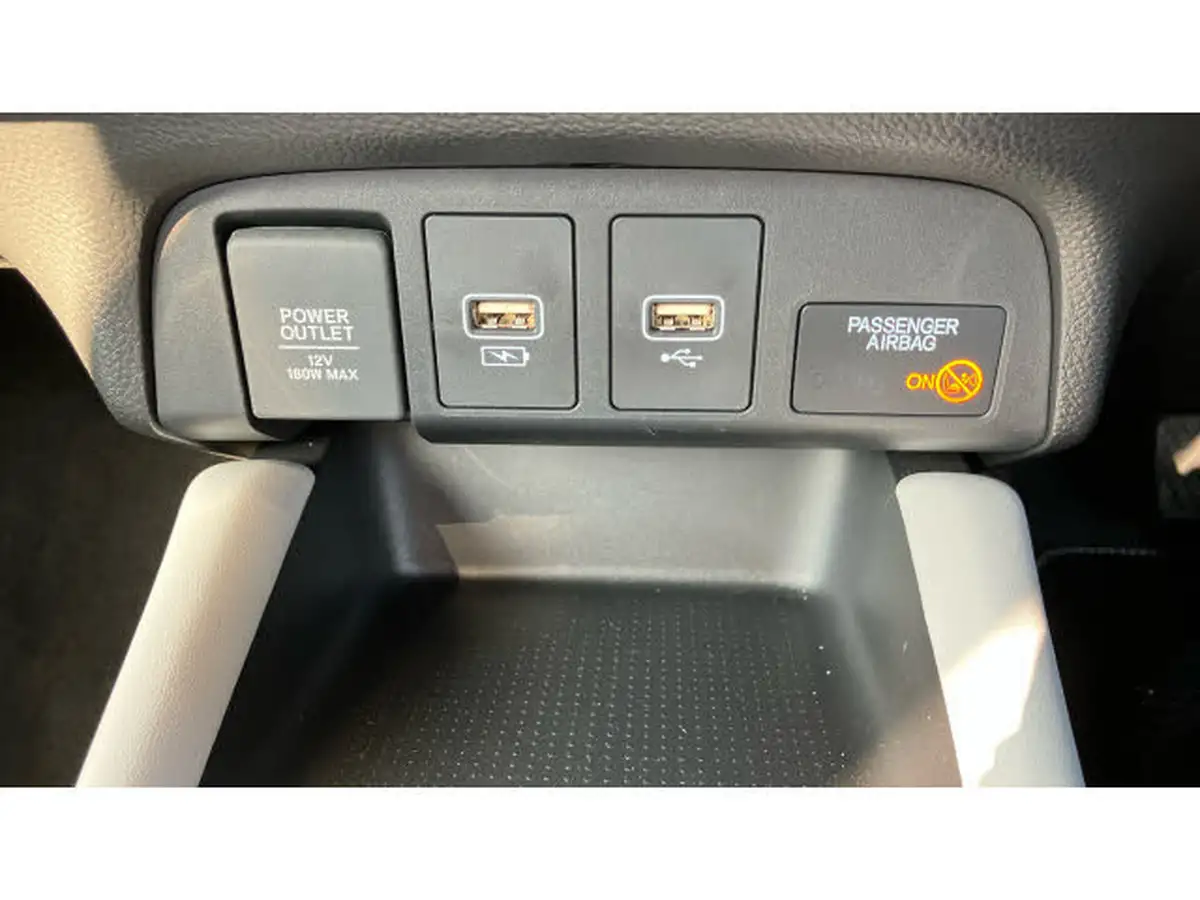 2021-honda-jazz-15-i-mmd-ex-107ps-big-23