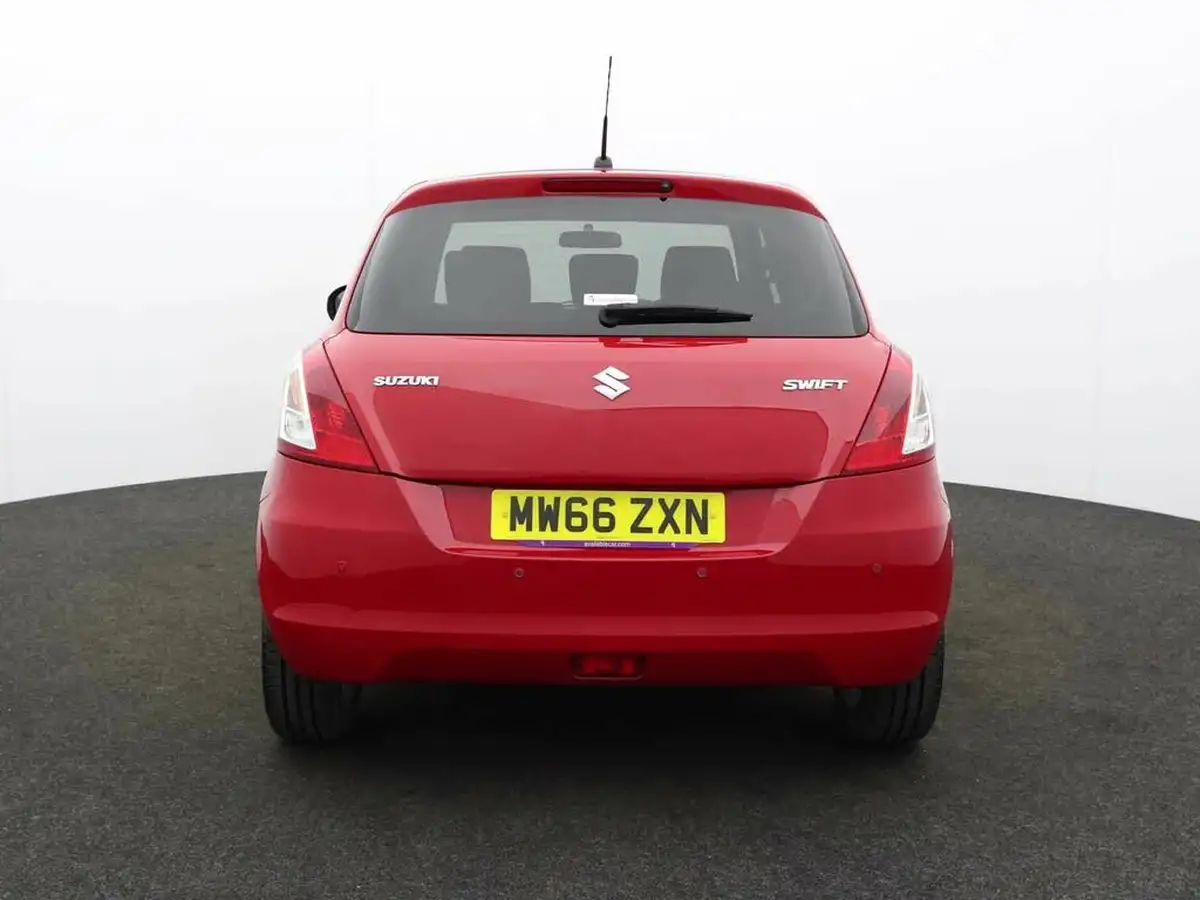 2017-suzuki-swift-12-sz4-94ps-nav-5d-at-big-2