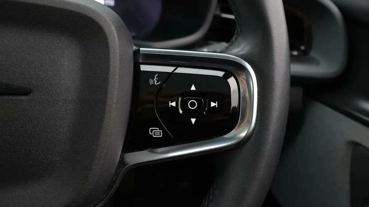 2021-polestar-polestar-2-e-ps2-300kw-longe-dual-plus-pilot-hatchback-big-24