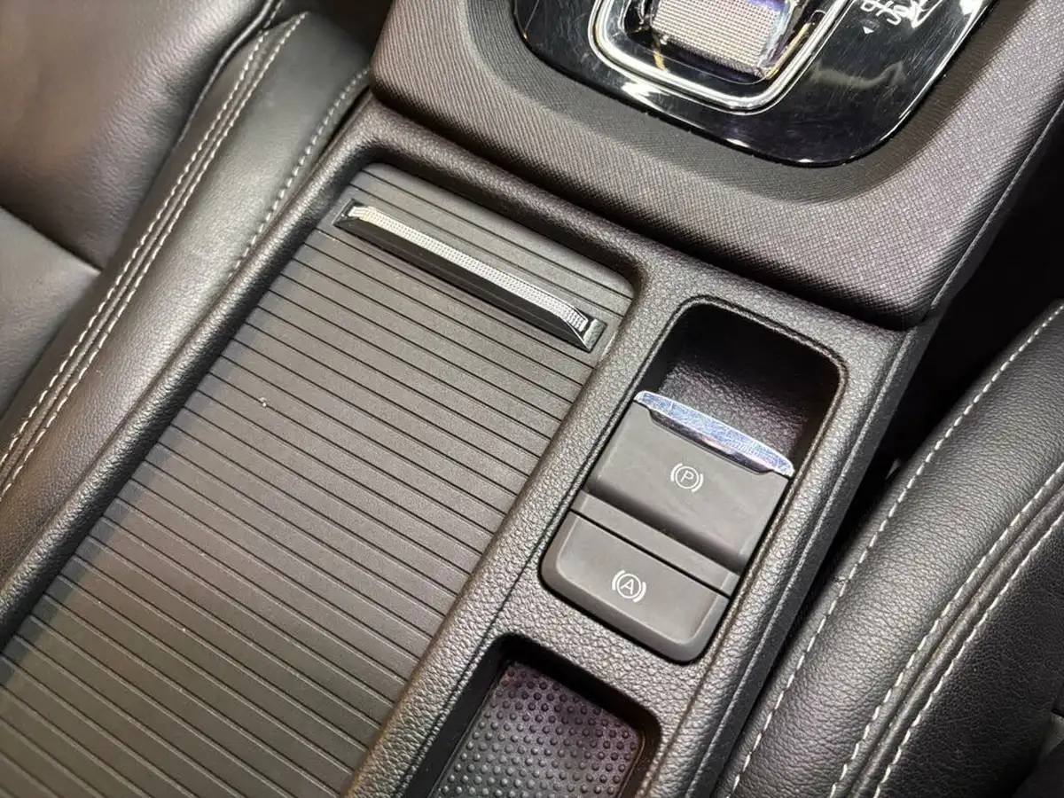 2021-skoda-octavia-14-tsi-se-l-estate-big-25