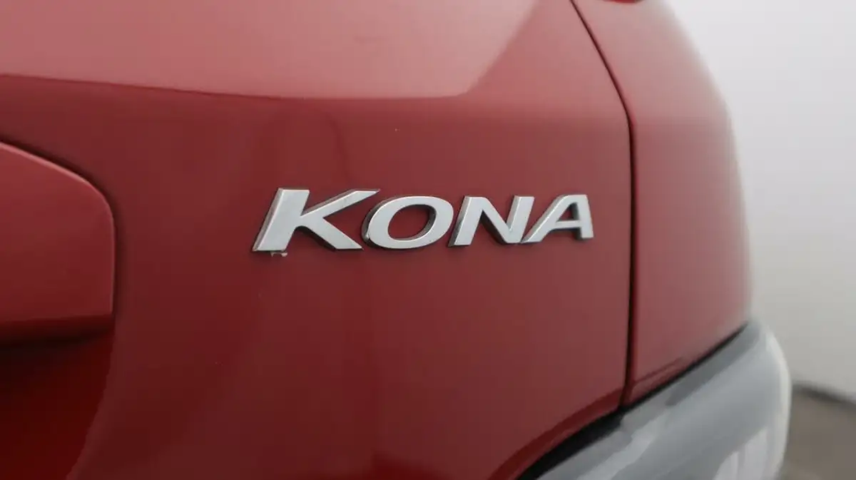 2022-hyundai-kona-e-premium-136ps-39kwh-big-21