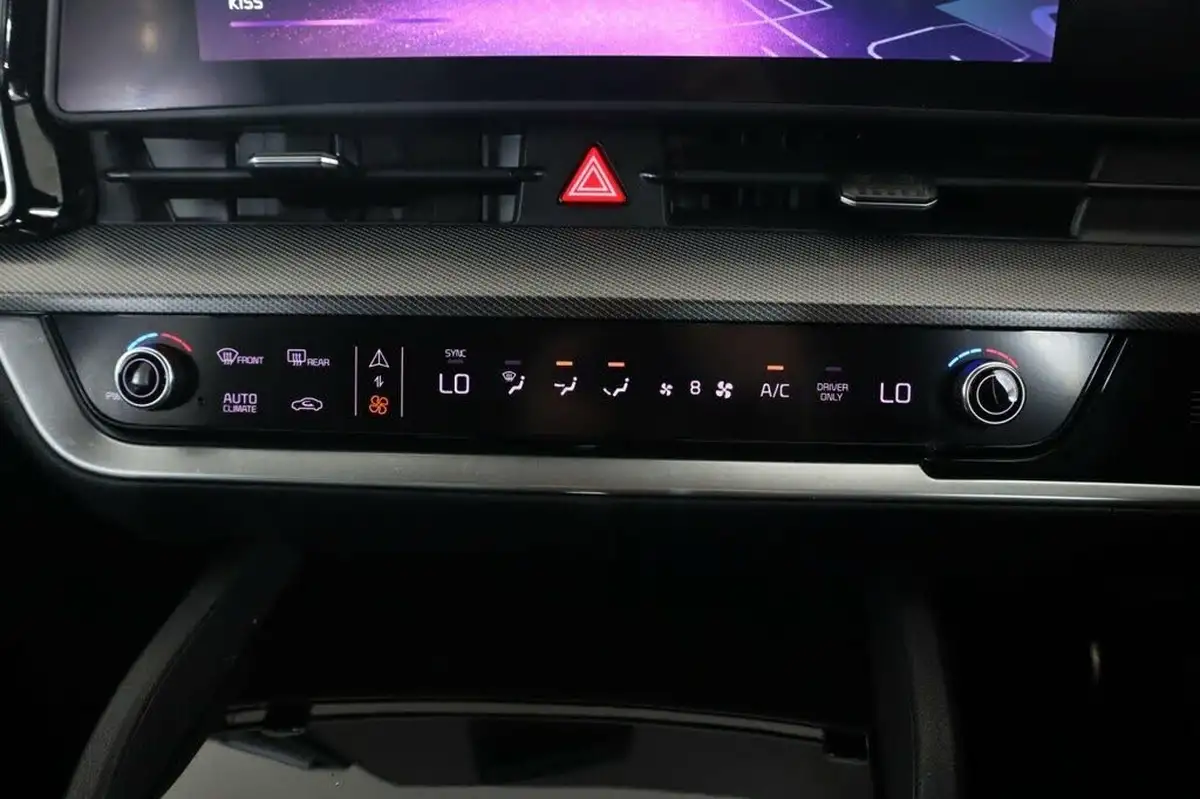 2022-kia-sportage-16-t-gdi-gt-line-226bhp-hev-1598cc-auto-big-21