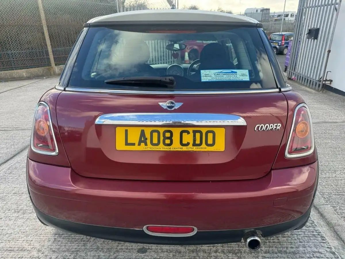 2008-mini-cooper-16-cooper-120bhp-hatchback-3d-big-3