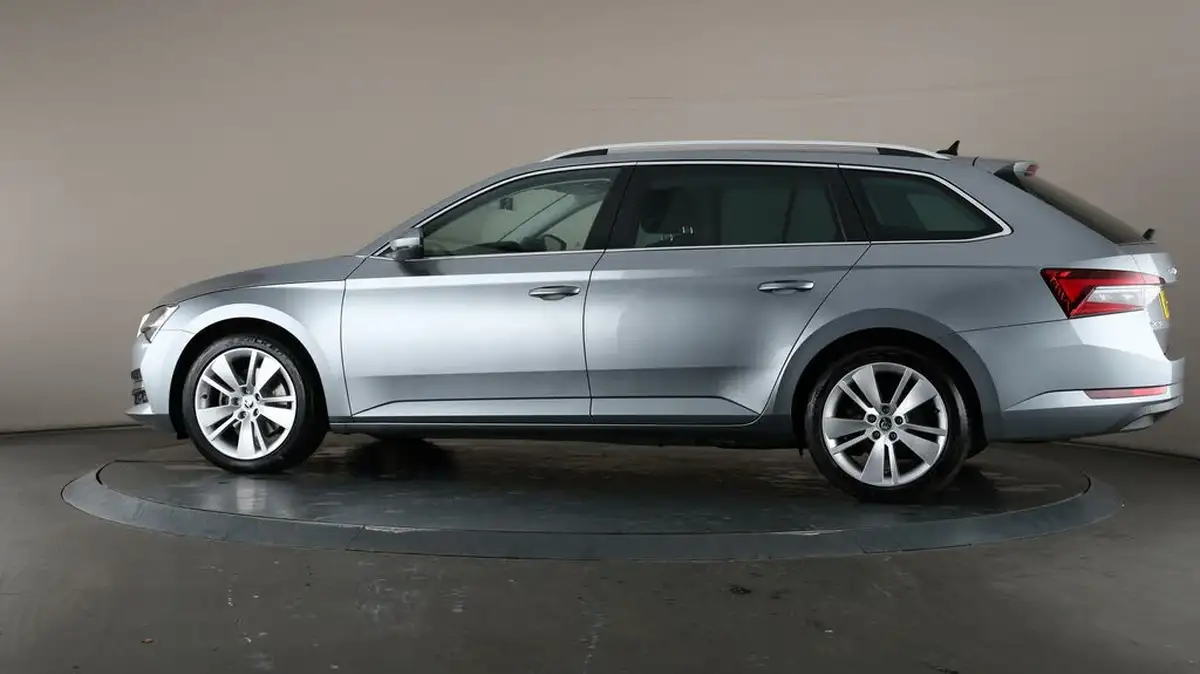2021-skoda-superb-14-tsi-se-l-estate-big-71