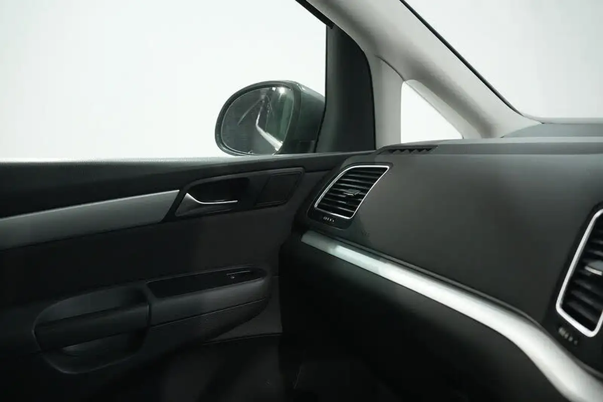 2018-volkswagen-sharan-14-tsi-se-dsg-big-40