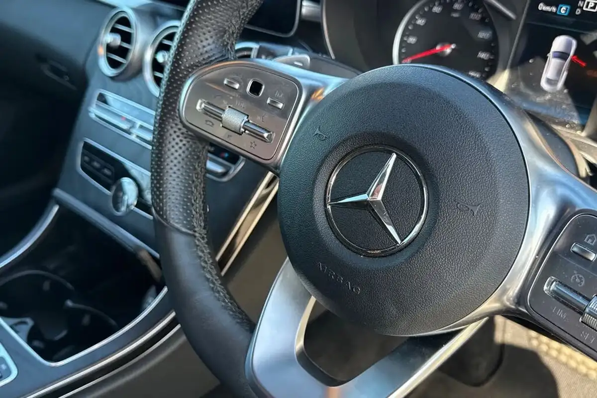 2019-mercedes-benz-c-class-20-c300-amg-line-coupe-2d-big-37
