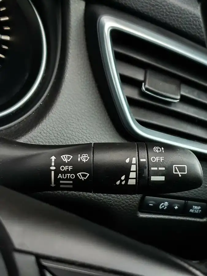 2018-nissan-qashqai-12-dig-t-n-connecta-big-36